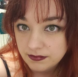 Meet your Posher, Emilie